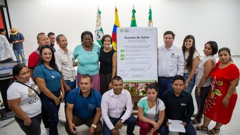 Lanzan Escuela de Selva: 1.000