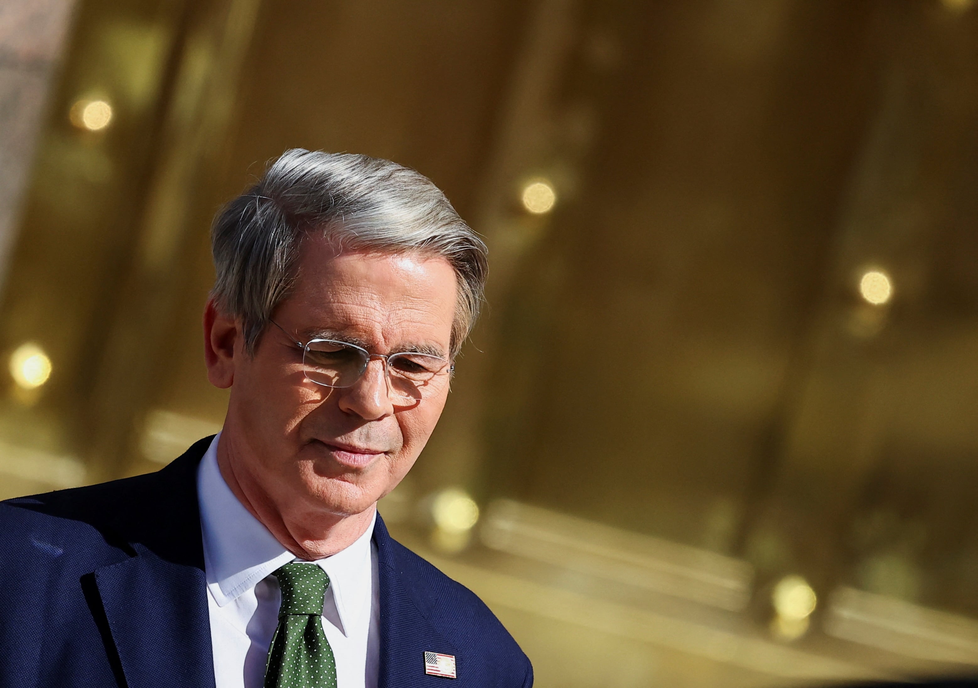 El funcionario de Trump ya está reunido con Milei (REUTERS/Agustin Marcarian)