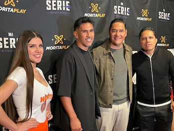 Moisés Muñoz también fue acompaño por sus excompañeros del Club América.
