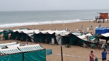 Balnearios destruidos en Miramar