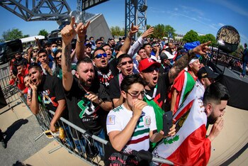 Canelo Álvarez es un peleador que convoca a un gran número de fans (Jerome Miron-USA TODAY Sports)