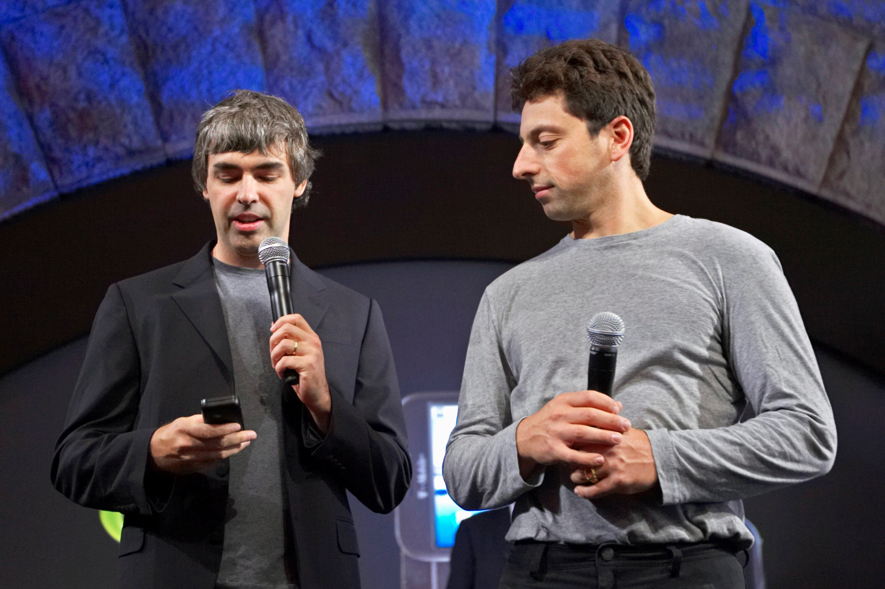 Los fundadores de Google, Larry Page y Sergey Brin, terminaron con patrimonios de USD 254.700 millones y USD 235.100 millones. REUTERS/Jacob Silberberg/File Photo