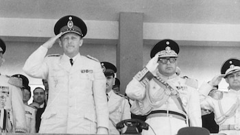 Alfredo Stroessner reprimió al pueblo