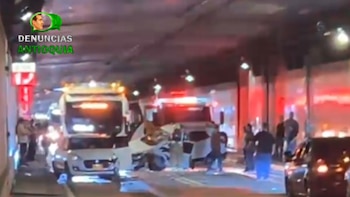 En video: así fue el accidente en el Túnel de Oriente que dejó dos personas heridas y obligó a cerrar la vía