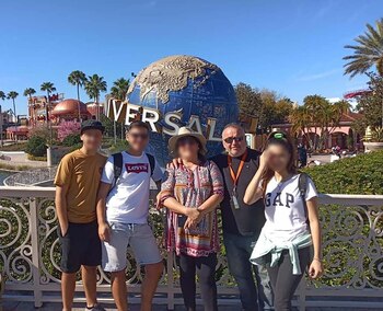 La familia Butara en un