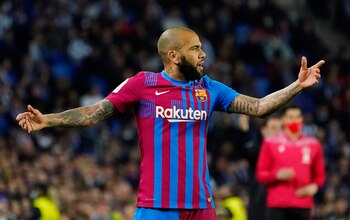 Soccer Football - LaLiga - Real Sociedad v FC Barcelona - Reale Arena, San Sebastian, Spain - April 21, 2022 FC Barcelona's Dani Alves REUTERS/Vincent West