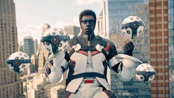 Mr. Terrific tendrá su propia serie y DC apuesta por expandir el universo de Superman