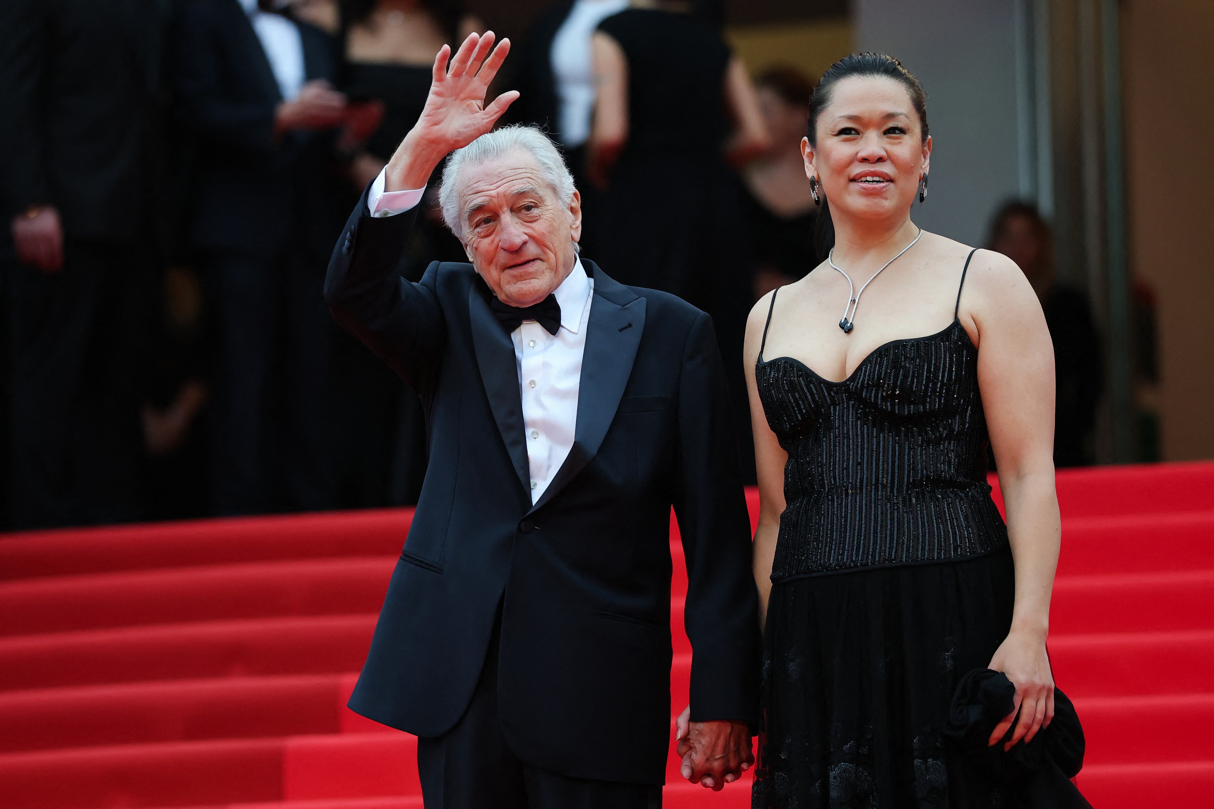 Actualmente, Robert De Niro mantiene una relación amorosa con Tiffany Chen. Ambos se convirtieron en padres de Gia en 2023 (REUTERS/Stephane Mahe)
