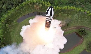 Imagen de archivo del lanzamiento