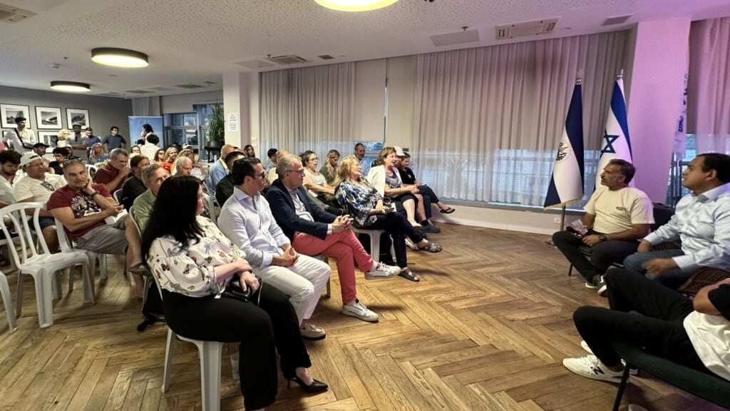 La cita congregó aerolíneas, hoteleros y agentes, junto con la Cámara de Comercio Israel–América Latina, y el intercambio dejó contactos que apuntan a mover el mapa de visitantes en los próximos meses (Foto cortesía Ministerio de Relaciones Exteriores)