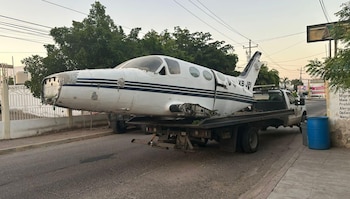 El fuselaje de la aeronave presentaba evidencias de deterioro. (Fiscalía de Sinaloa)