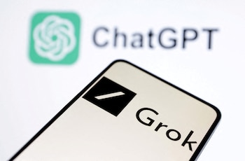 ChatGPT y Grok a veces