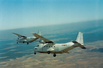 Avión C-212 Aviocar del Ejército