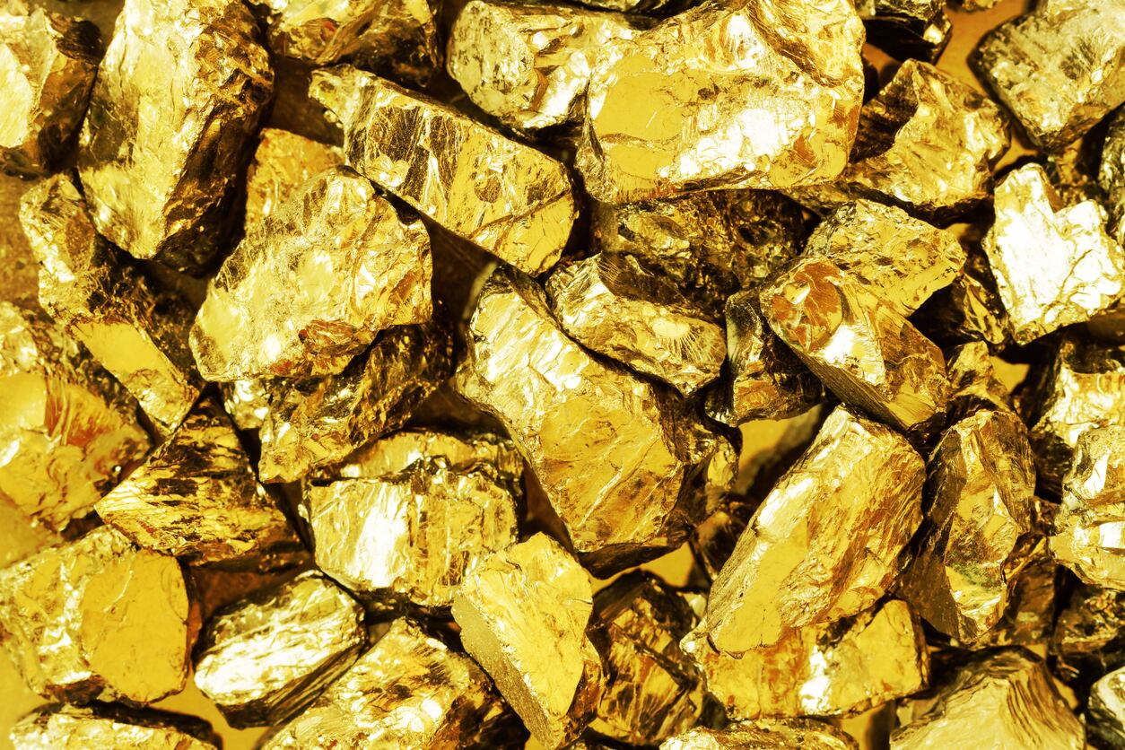 El valor de la onza troy de oro ronda los USD 3.344,60. Foto: iStock