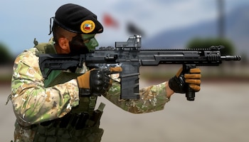 Ejercito peruano compró 10 mil