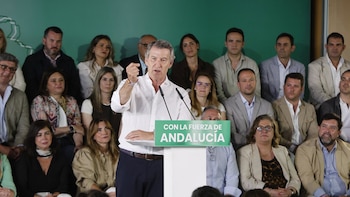 Feijóo pide votar en masa para que Juanma Moreno pueda gobernar en Andalucía sin Vox: “Aquí no hay mayoría de nada, no os confiéis”