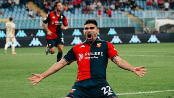 Johan Vásquez vuelve a anotar y pone al Genoa en octavos de la Copa de Italia