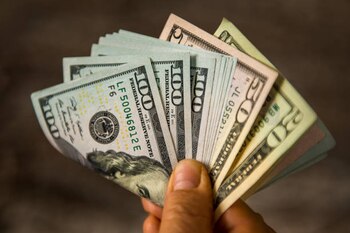 El dólar es la moneda