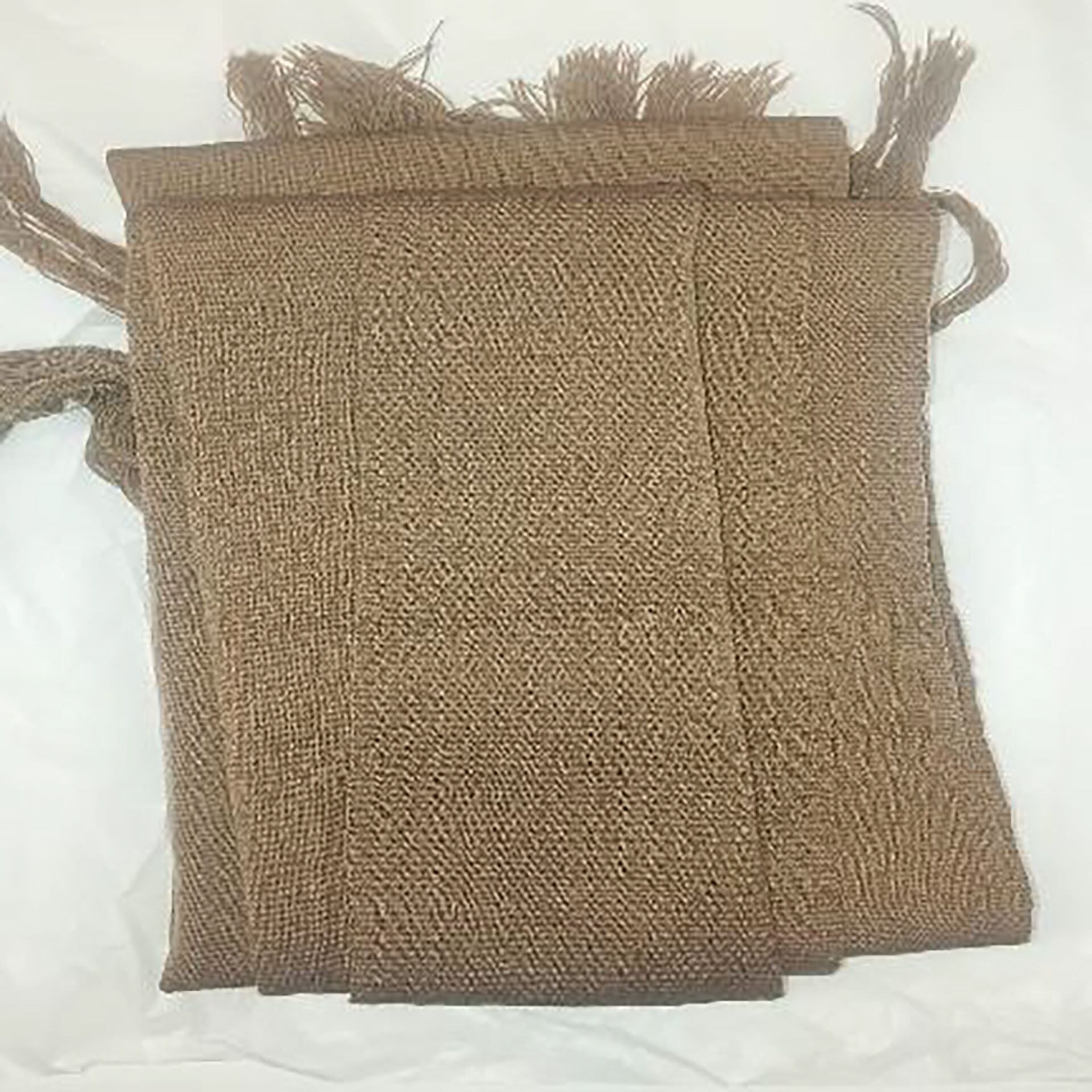 La chalina de vicuña que le obsequiaron al cardenal Parolin