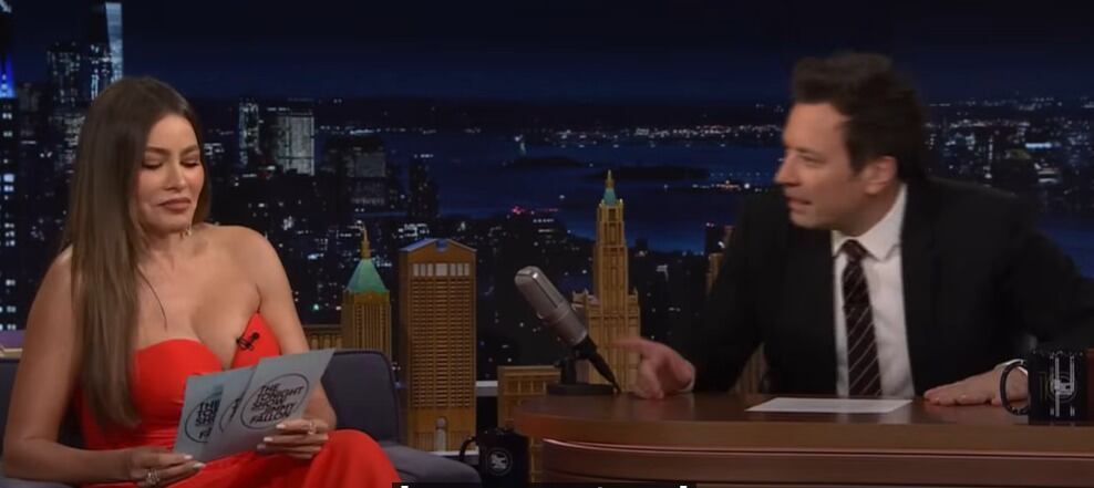 Sofía Vergara probó el español de Jimmy Fallon con expresiones colombianas - crédito captura de pantalla The Tonight Show Starring Jimmy Fallon/YouTube