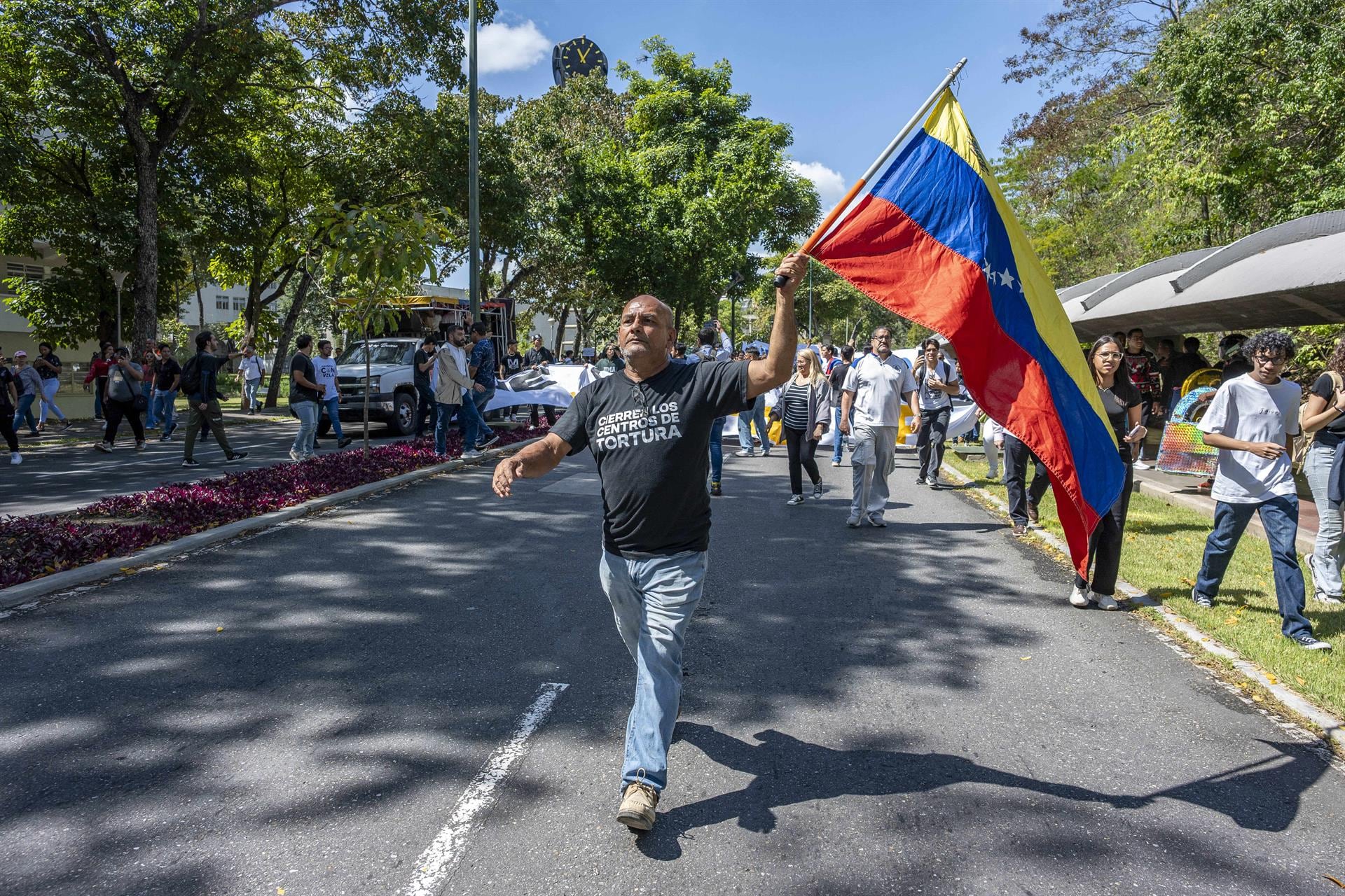 El Parlamento de Venezuela pospone la votación sobre la ley de amnistía para presos políticos