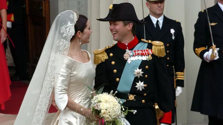 Mary y Federico de Dinamarca el día de su boda en 2004 (EUROPA PRESS).