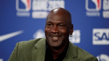Sorpresa en la NBA: Michael Jordan vendió Charlotte Hornets en una impactante cifra luego de 13 años como propietario