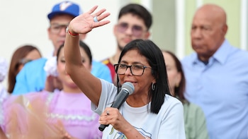 Delcy Rodríguez da "la bienvenida" al encargado de negocios de EEUU y pide que no se repita una intervención