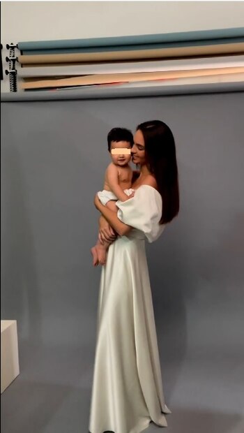 Natalie Vértiz en tierna sesión