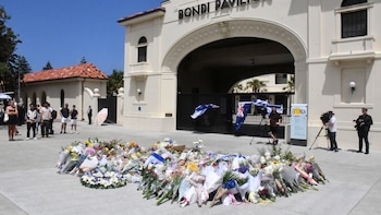 Australia da el primer paso