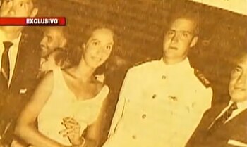 Mary Ann Sarmiento con el