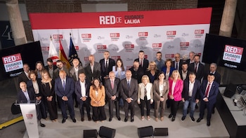 LaLiga presenta la Red de Ciudades como "herramienta social" para combatir el odio "en equipo" junto a la FEMP