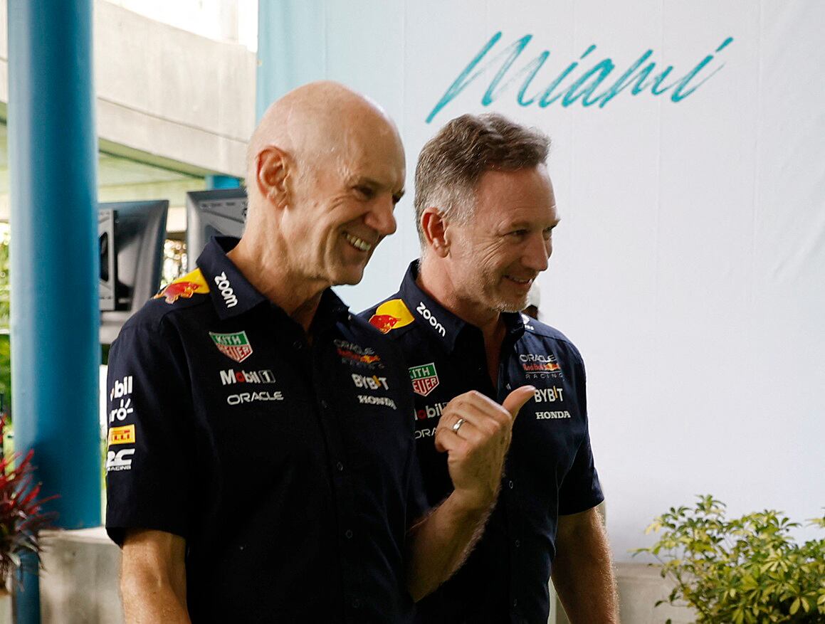 Christian Horner y Adrian Newey podrían volver a trabajar juntos en Aston Martin (REUTERS/Marco Bello)