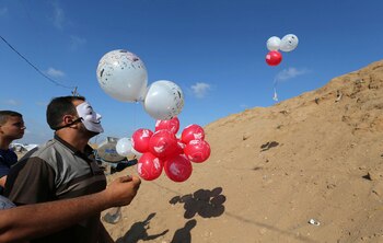 Extremistas palestinos suelen lanzar desde
