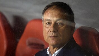 Ariel Holan volverá a dirigir tras su salida de Independiente en mayo (AFP)