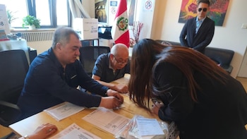 La jornada electoral internacional comenzó el sábado a las 2:00 p. m. (hora peruana) y ya concluyó en Nueva Zelanda, Australia, Japón, Corea del Sur, China, Singapur, Filipinas y Malasia - Créditos: ONPE.