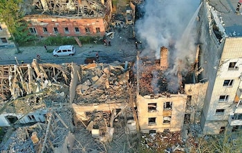 Una vista de dron muestra