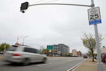 Un coche circulando en Estados