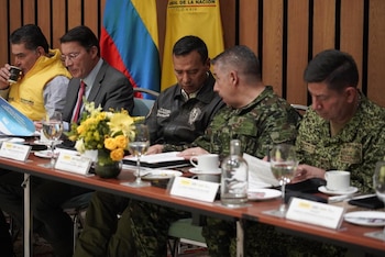 El general Hugo López afirmó que las FFMM recibieron el reporte de la Gobernación y activaron medidas especiales para proteger el proceso democrático - crédito Comandante Fuerzas Militares