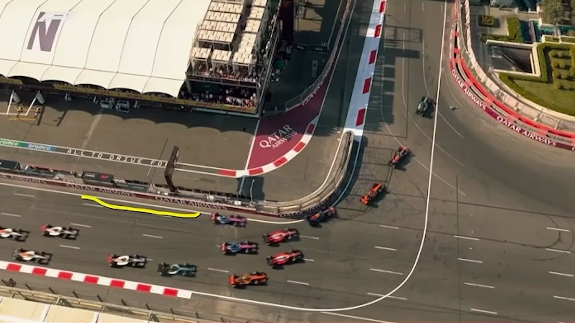 “Frena muy tarde”: el paso a paso de la maniobra de Franco Colapinto que terminó con el choque a Pierre Gasly en la carrera de Bakú