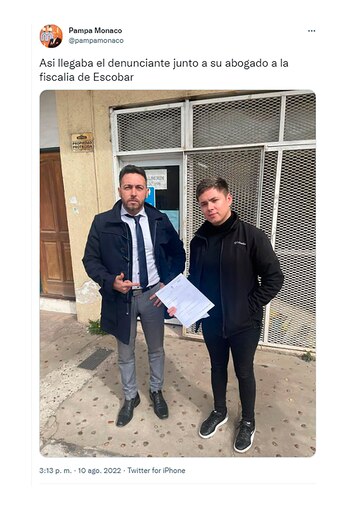 Federico Acosta y su abogado