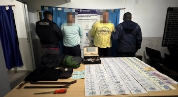 Dos de los integrantes de la banda lograron ser detenidos en Claypole, tras una extensa persecución (Gentileza: Info Quilmes)
