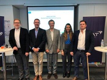 Andrés Borenstein (izq.) y los