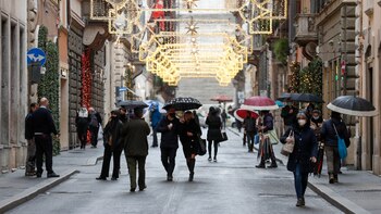 Italia prohibirá salir del municipio