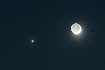 El Insivumeh recomienda observar el cielo de Guatemala desde lugares sin luz artificial y consultar el pronóstico del tiempo para mejorar la observación astronómica.