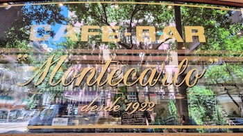 Cafetines de Buenos Aires. Montecarlo