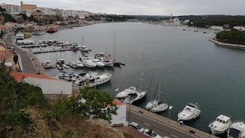 La borrasca provoca olas de