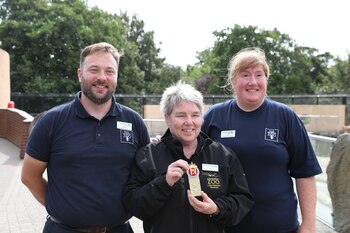 Los funcionarios del zoológico de