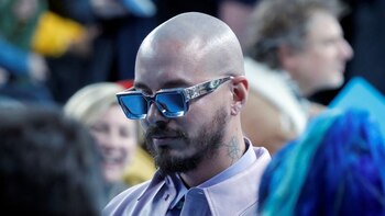 J Balvin preocupa a sus