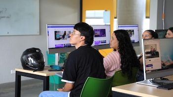 Medellín abrió convocatoria con más de 17.000 cupos gratuitos de estudio para jóvenes y adultos en el segundo semestre
